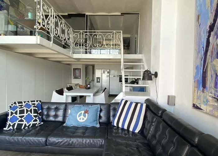 Nirvana Loft *
